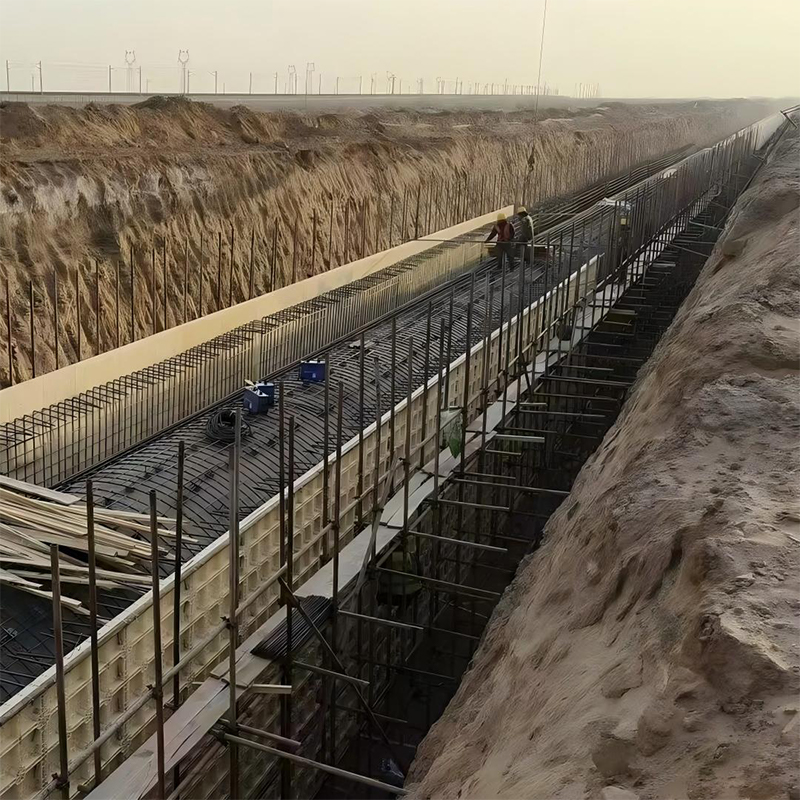 قوالب الخرسانة المسلحة PP+GF